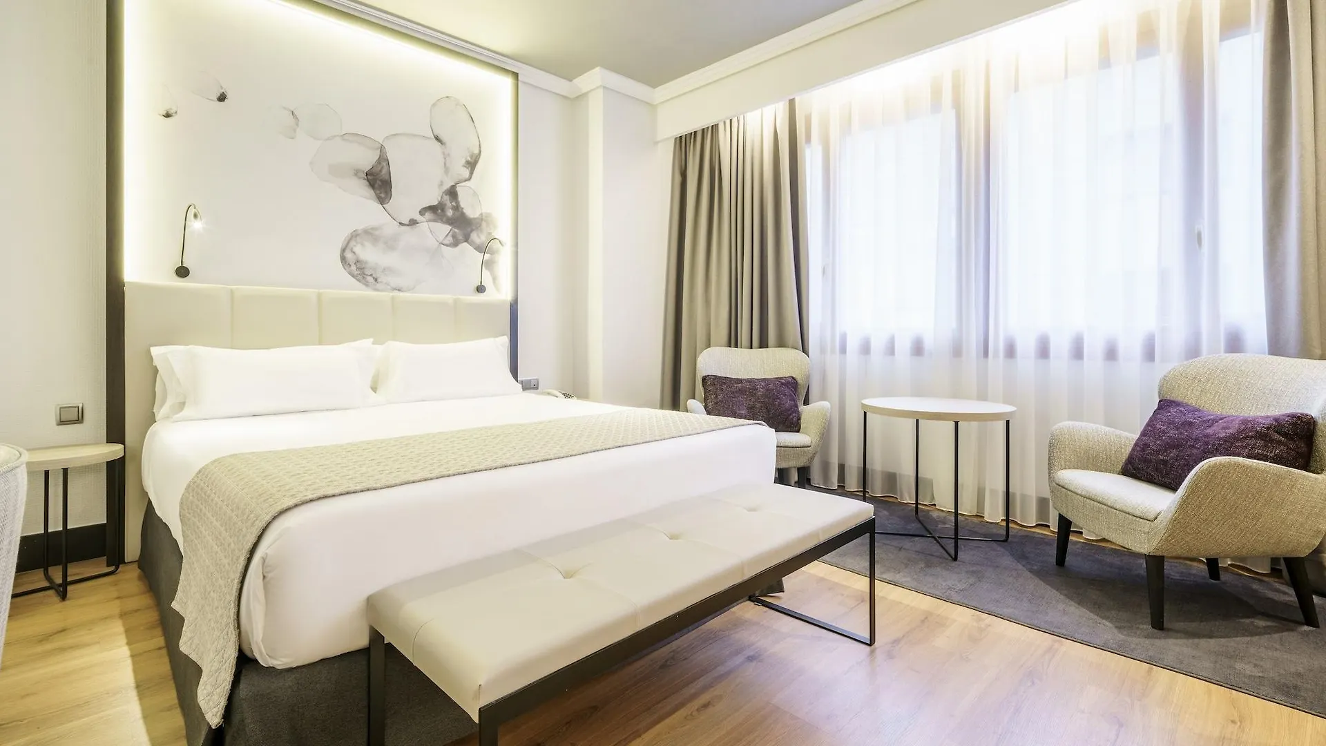 Hotel Ilunion Bilbao İspanya