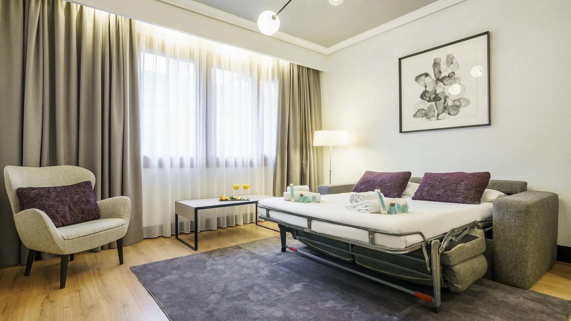 Hotel Ilunion Bilbao 3*,
