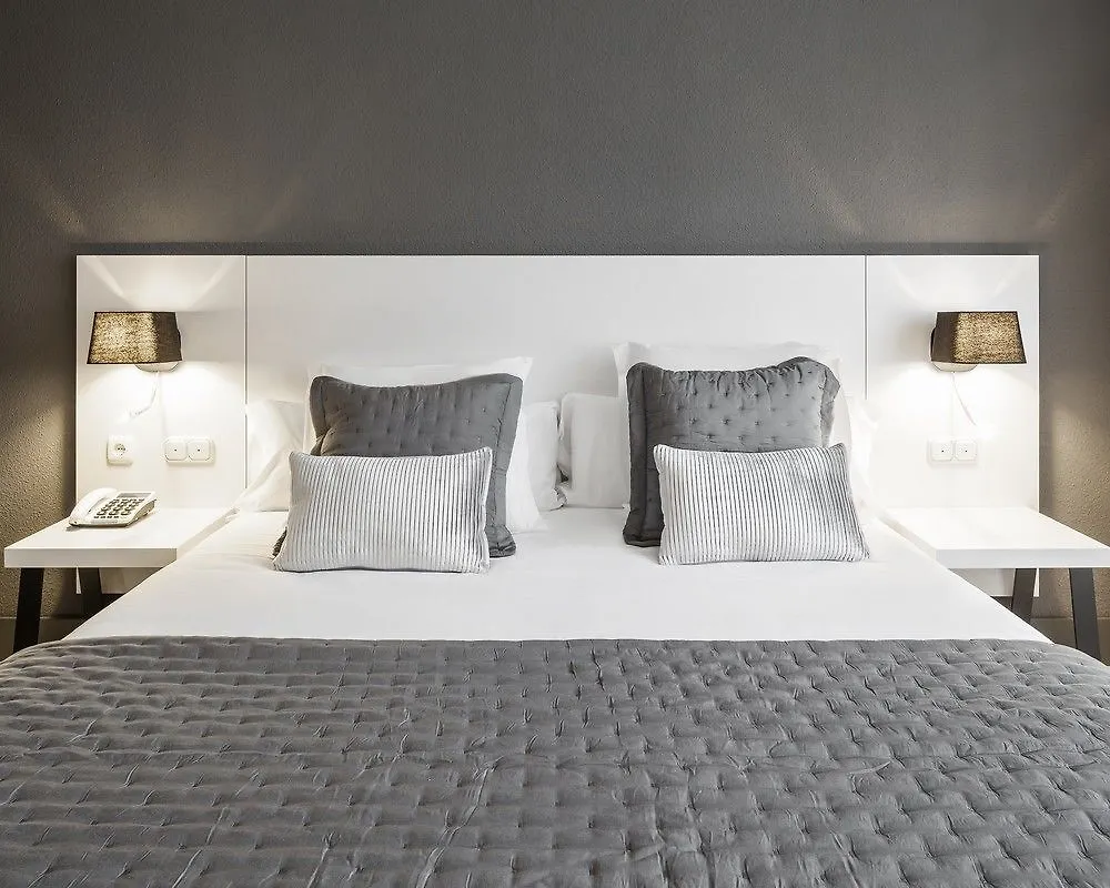 ***  Hotel Ilunion Bilbao Spain
